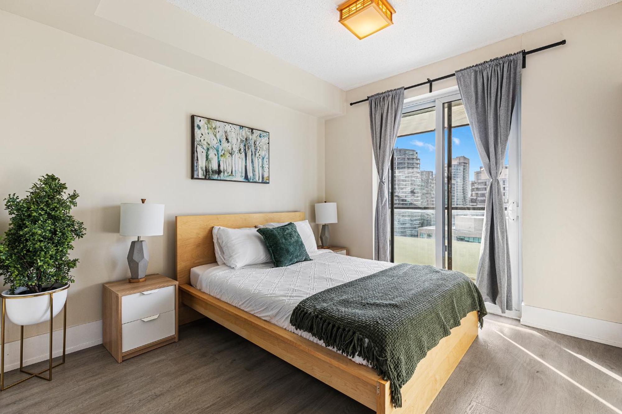 3 Bedroom Beside Cn Tower With Parking Downtown Τορόντο Εξωτερικό φωτογραφία